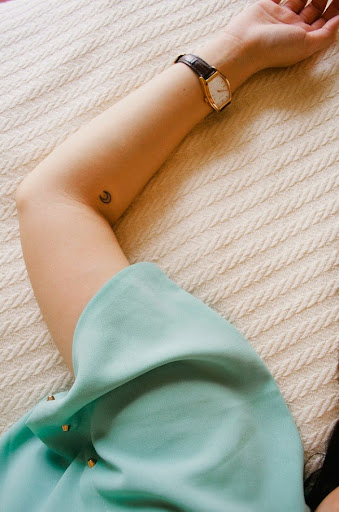 Small Tattoos small moon tattoo for girls
