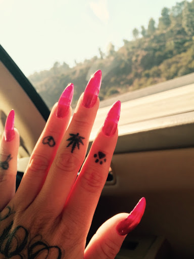 Finger tattoos Finger tattoos