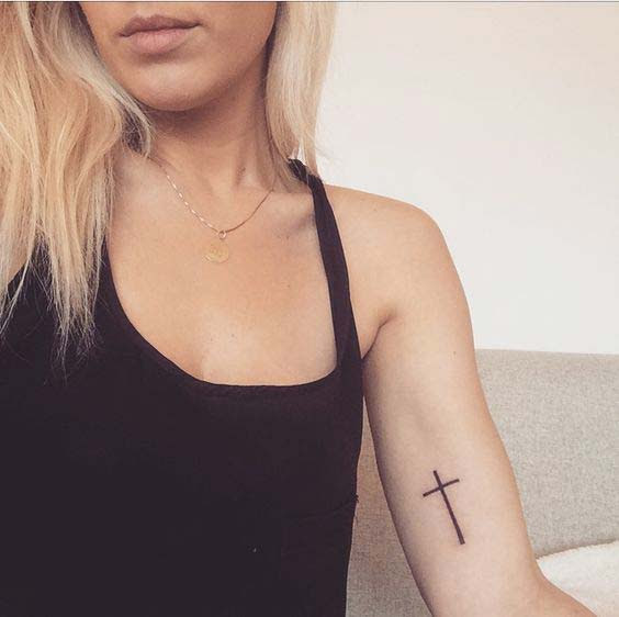 Best Inner bicep Tattoos Best inner bicep tattoos designs ideas