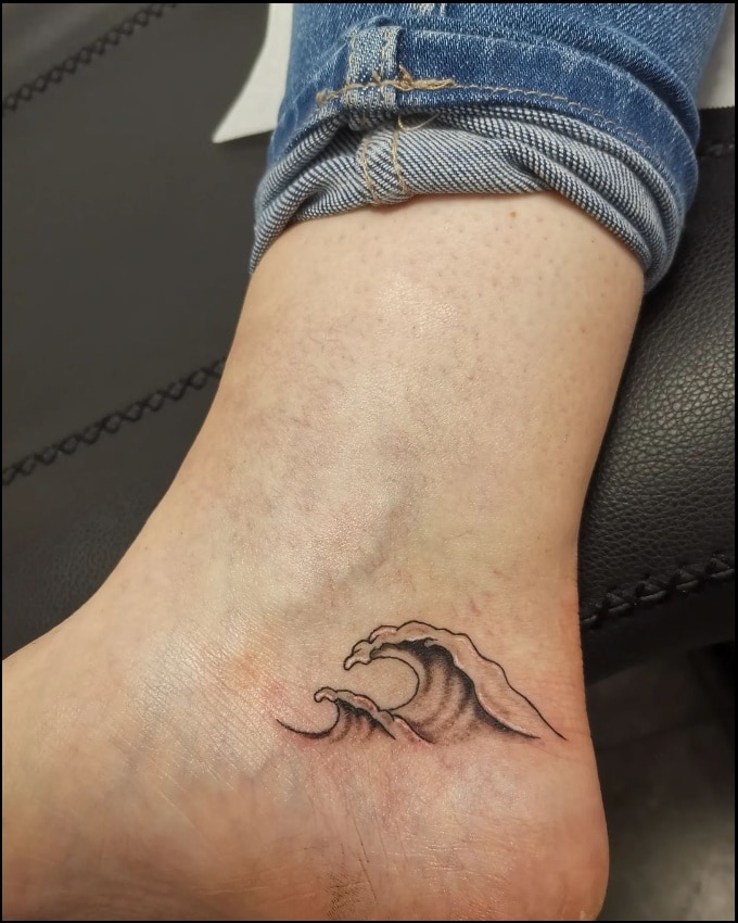 Wave tattoo on the inner ankle  Tattoogridnet