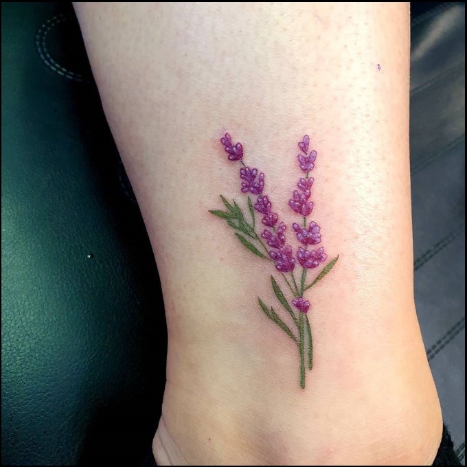 small leaf ankle tattoos