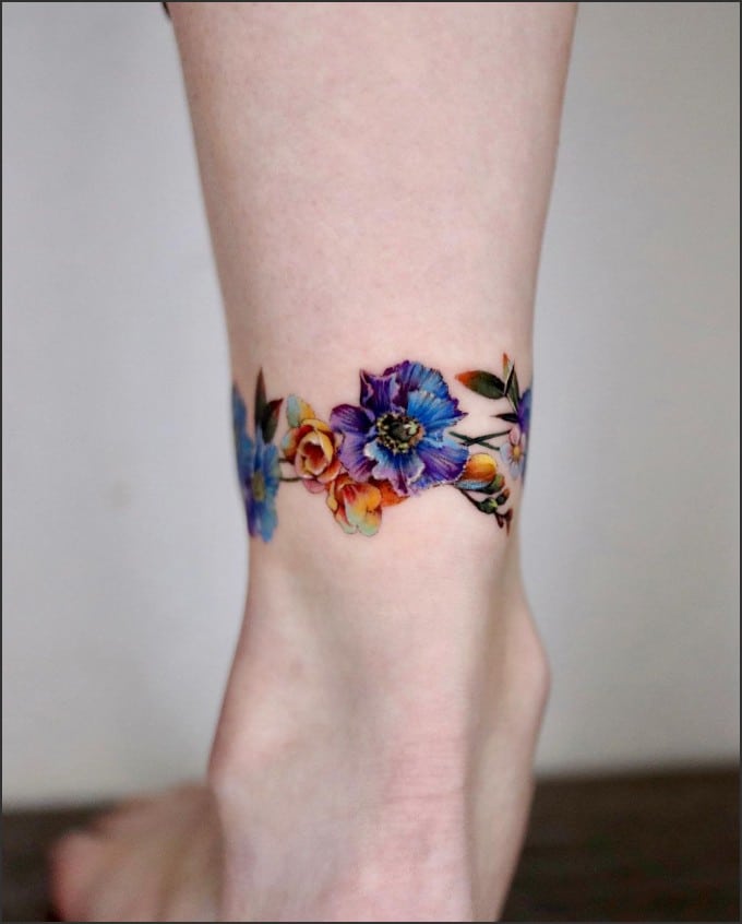 wrist tattoo rose