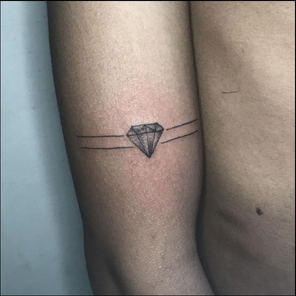 Geometrical diamond tattoos