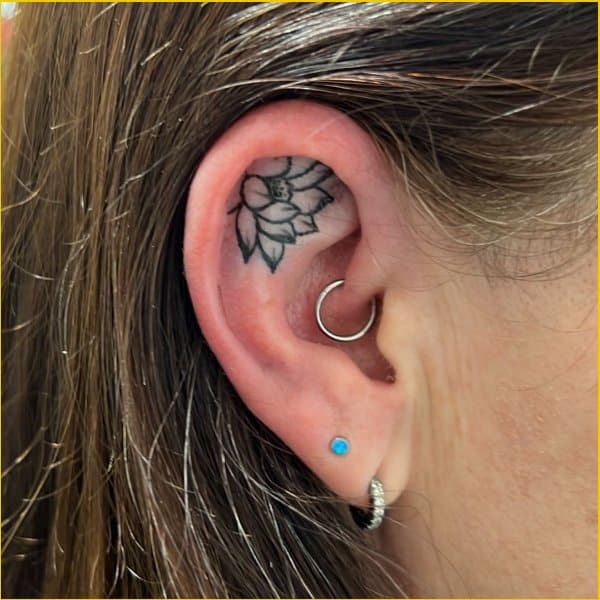 21 Cute Small Ear Tattoos Every Minimalist Will Love