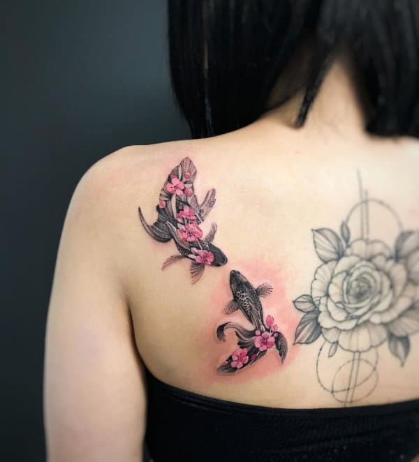 tatuajes de peces para damas