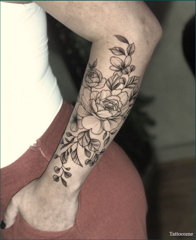 fineline floral tattoo