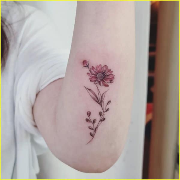 16 Awesome Dahlia Flower Tattoo Designs In 2023