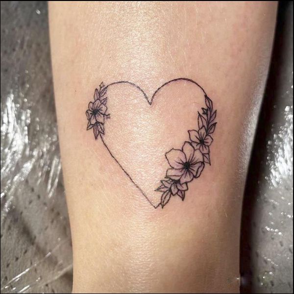 Tattoo of the Week: Flower of My Heart... — Independent Tattoo - Dela-where?
