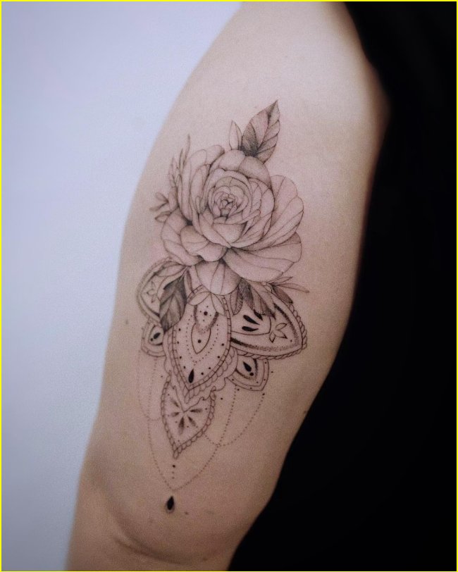 Mandala and Rose tattoo by Pedro Goes | Photo 25347