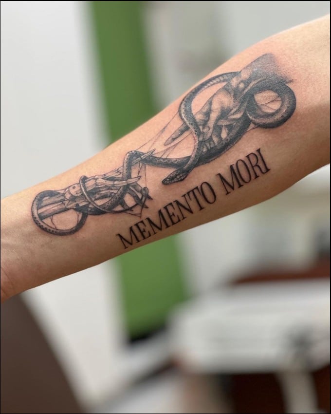 minimalist memento mori tattoo