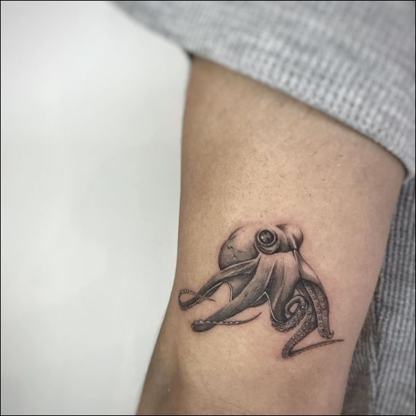 Mini Small Octopus Tattoo by ladykillerink  Tattoogridnet