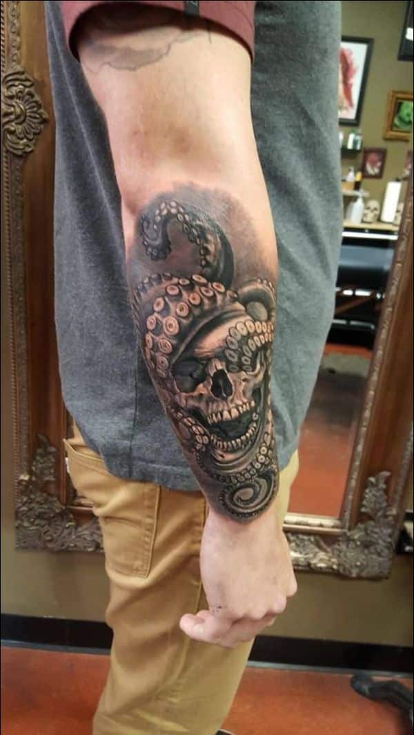 skull octopus tattoos with tentacles