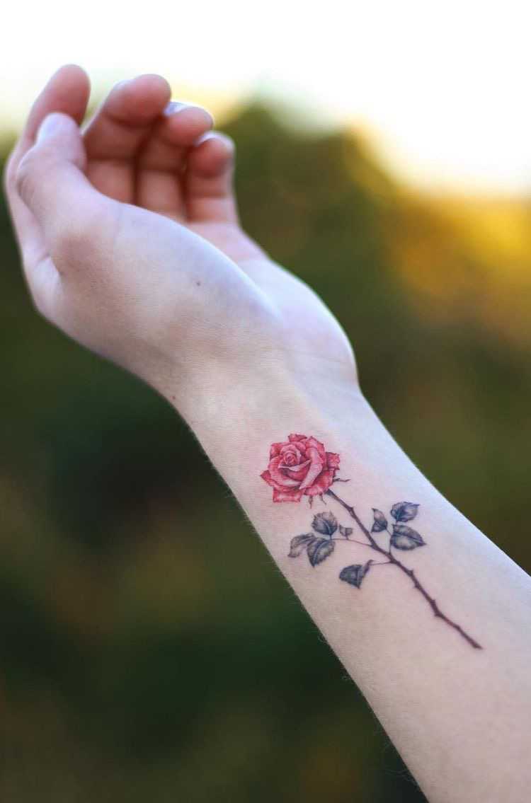 rose wrist tattoos