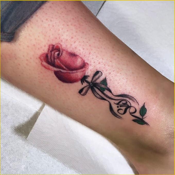 40 Small Best Friend Tattoos for Soul Sisters to Get Right Now  Small best  friend tattoos Flower tattoo hand Rose tattoos