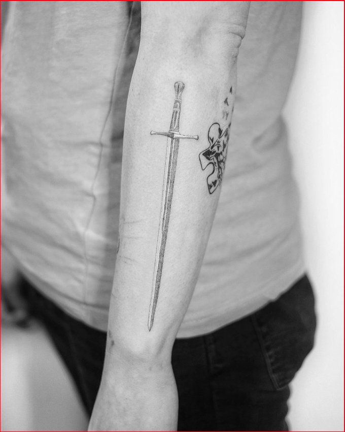 cool sword tattoos