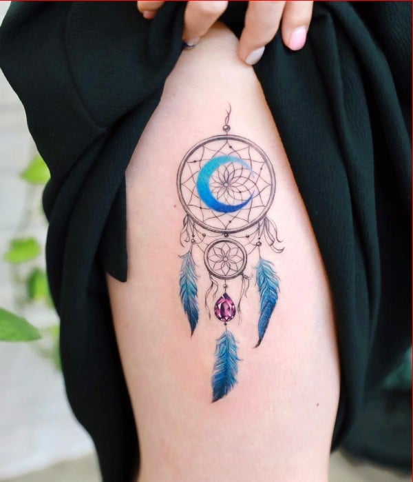 Dreamcatcher tattoos for girls 