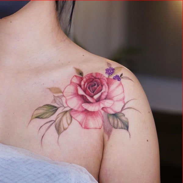 rose shoulder tattoo ideas for girls