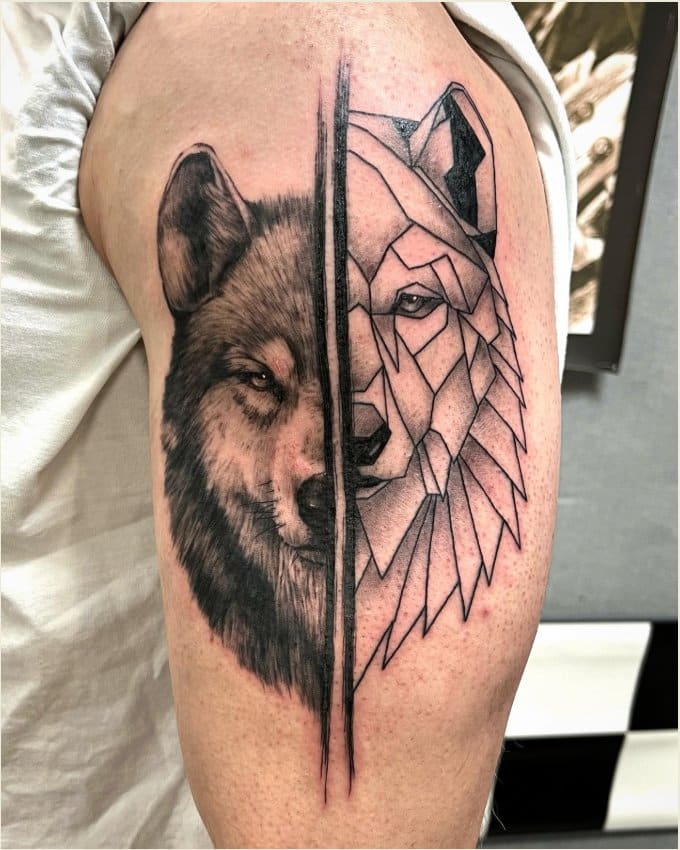 20 Wolf Tattoos Ideas For Shoulder