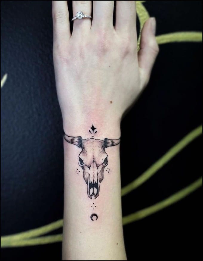 skull of tattoos of taurus the bull