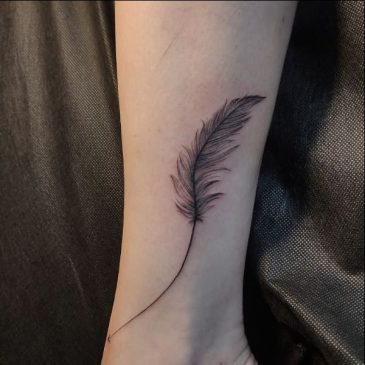 Feather Tattoo - 56 Best Feather Tattoo Designs And Ideas