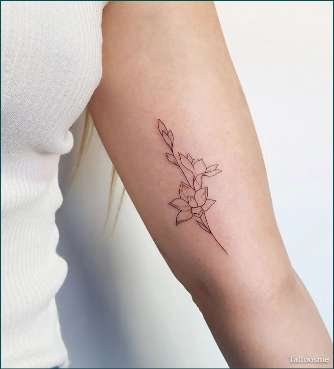flower tattoos for girls on their inner bicep