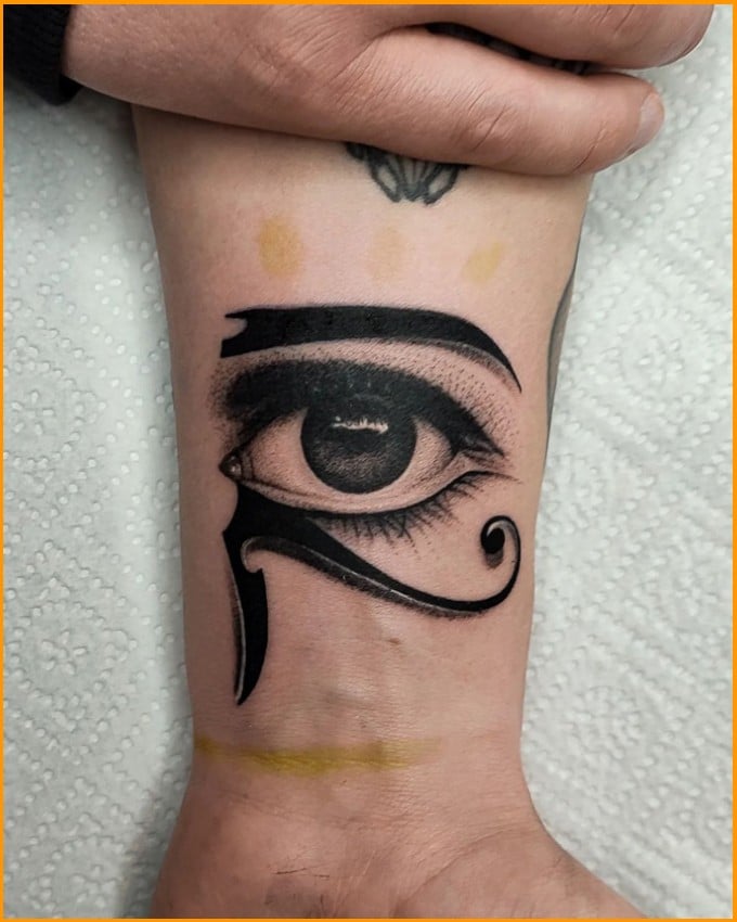 eye of ra tattoos