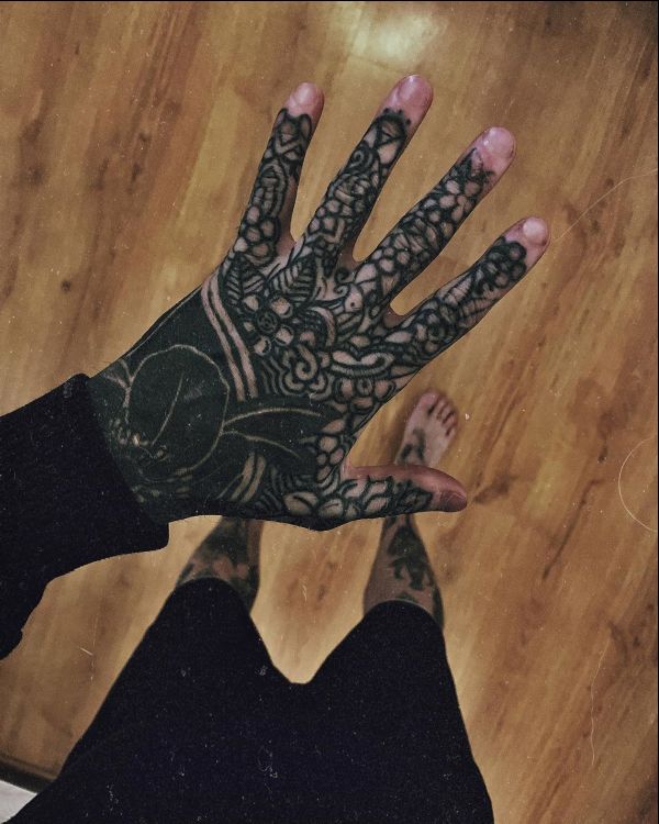 40 Unique Hand Tattoos For Men  Manly Ink Design Ideas