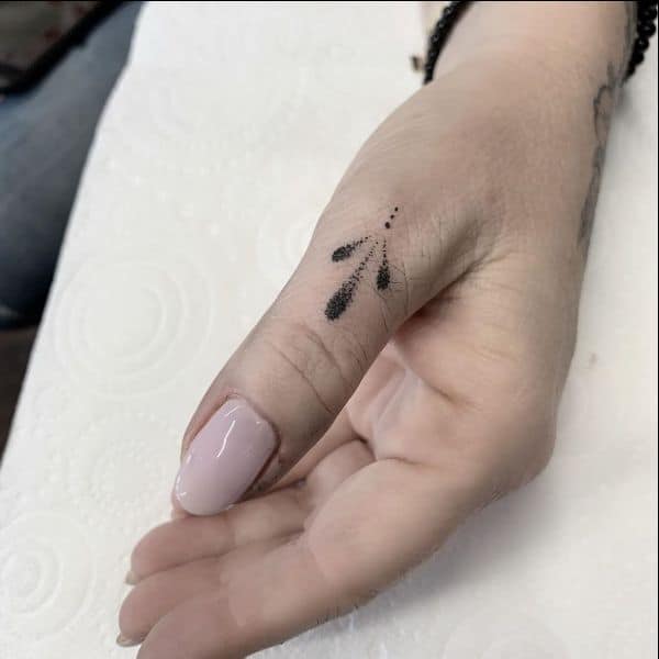 tiny tattoos for girls