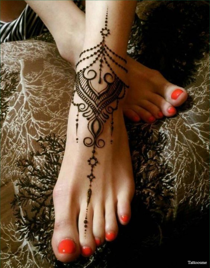 henna foot tattoo 